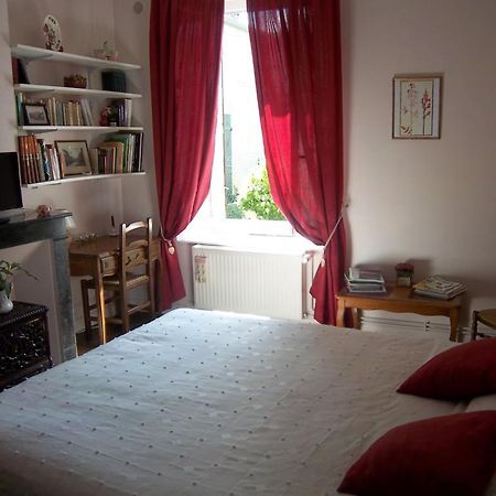 Le Relais De Marbot Apartment Бар-льо-Дюк Стая снимка